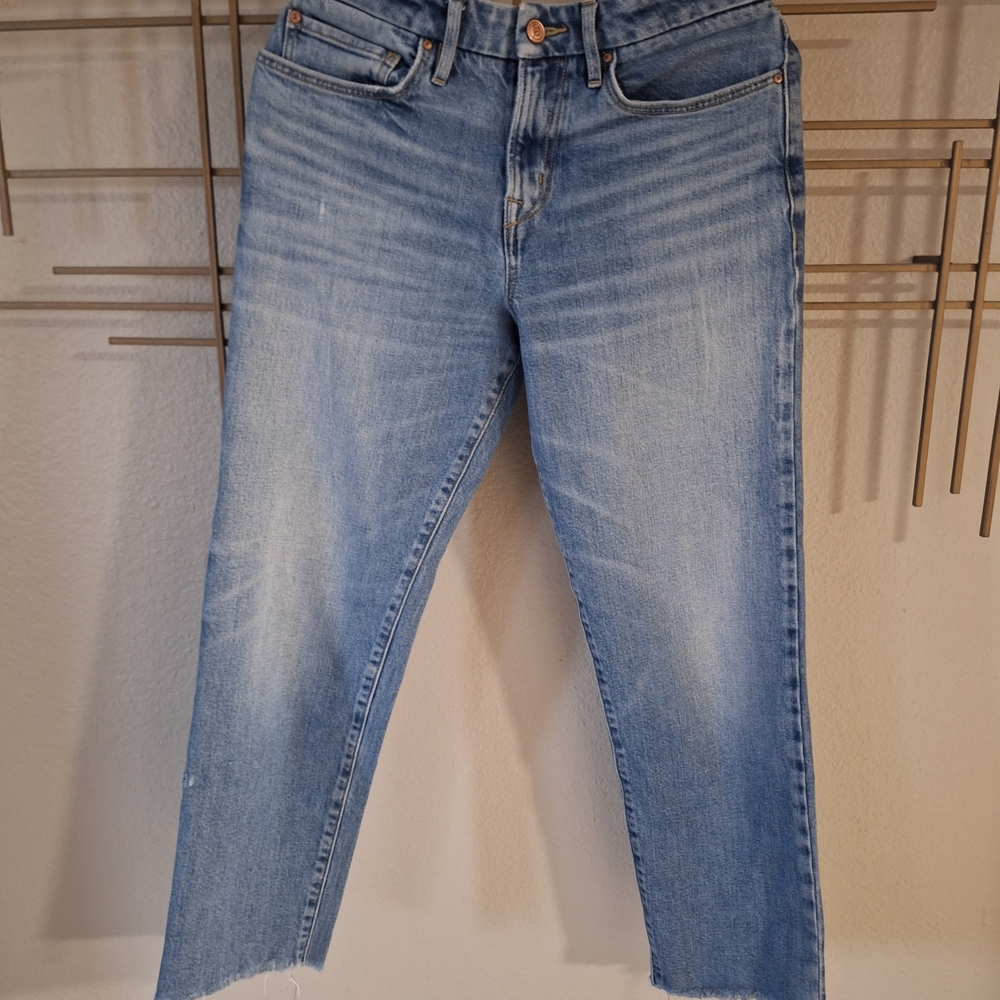Stylish Light Blue Women's Cropped Jeans